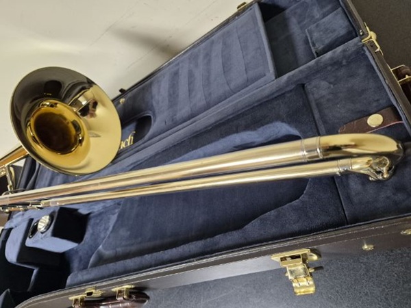 Bach Stradivarius Model 42B F Trombone, Used Trombone, Professional Trombone, Bach Trombone, F Trombone, Trigger Trombone
