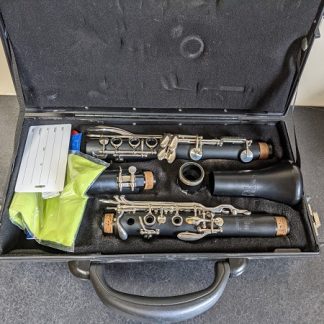 This Bliss clarinet made by Leblanc was manufactured in the USA.
