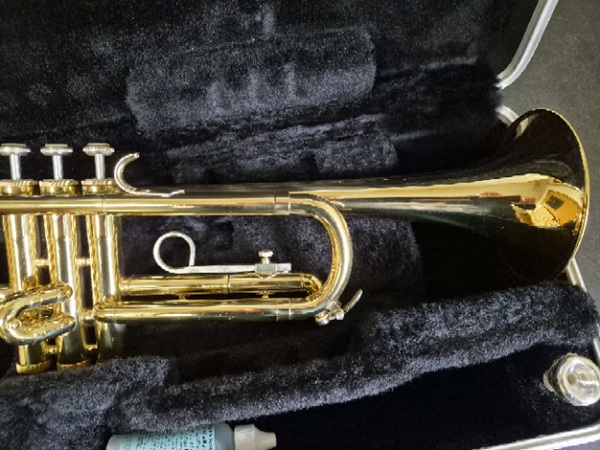 Bundy Trumpet, Used Trumpet, Student Trumpet, Marching Band Trumpet, Beginner Trumpet