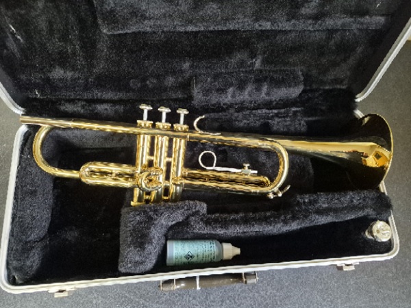 Bundy Student Trumpet - #475180 - Image 7