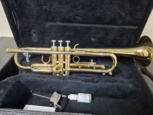 Getzen 300 Trumpet, Student Trumpet, Used Trumpet