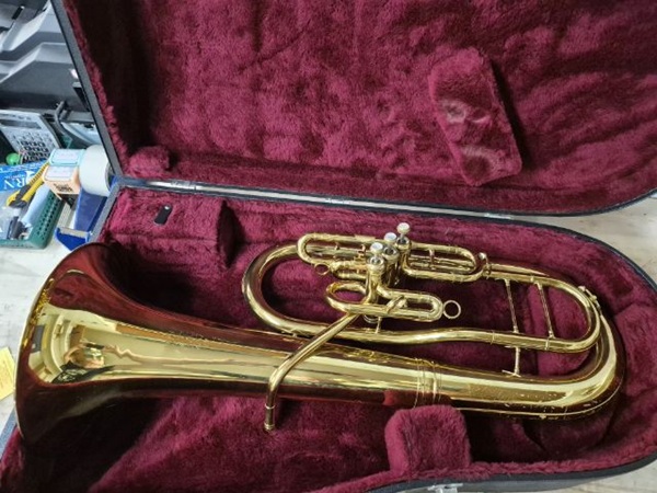 King 2267 Baritone, Used Baritone, Euphonium, Used Euphonium, Bell Up Baritone, Vintage Baritone