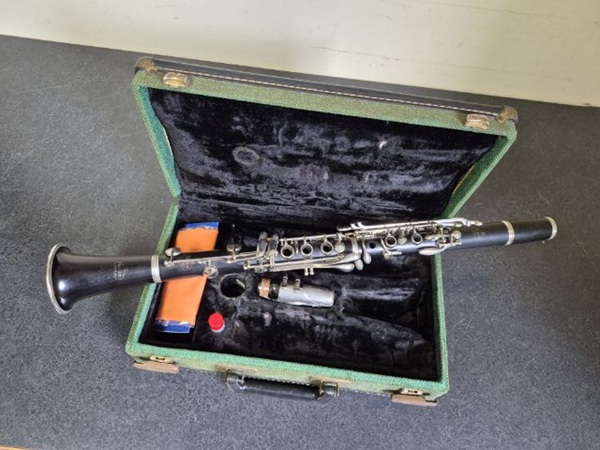Noblet Clarinet, Leblanc Clarinet, Used Clarinet, Intermediate Clarinet, Wooden Clarinet