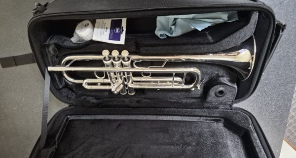 Shires Bravo Silver Trumpet, Intermediate Trumpet, Silver Trumpet, Used Trumpet, Shires Trumpet