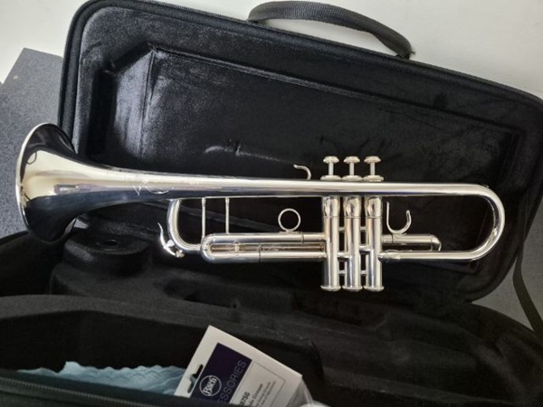 Shires Bravo Silver Trumpet, Intermediate Trumpet, Silver Trumpet, Used Trumpet, Shires Trumpet