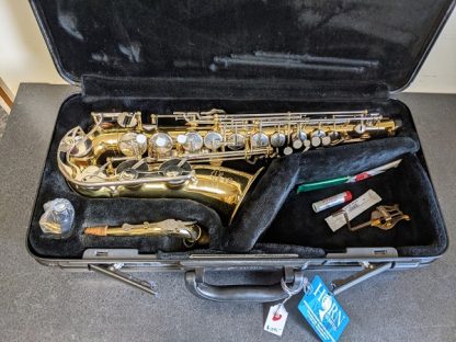 This Yamaha alto sax is a nice model for a student player.