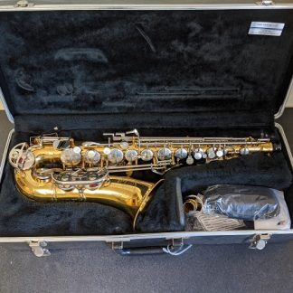 This Bundy alto sax is a good instrument for a beginner player.