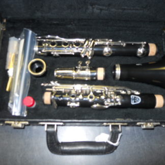 Used Instrument: Holton Clarinet--#D01623